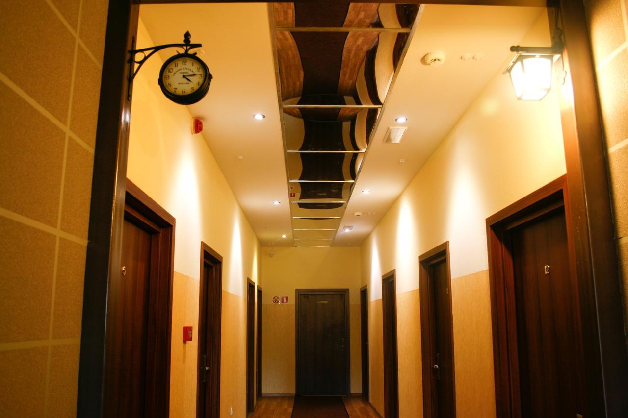 שצ'צ'ין Hotel 7 מראה חיצוני תמונה